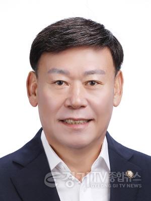 [크기변환]황재욱 의원.jpg