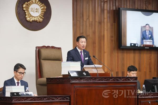 [크기변환]260914 제83회 제1차 정례회 2차 본회의 (21).jpg