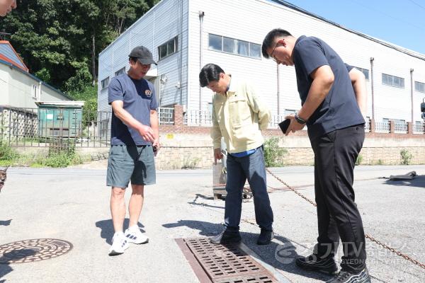 [크기변환]의장 현장활동 사진 1.jpg