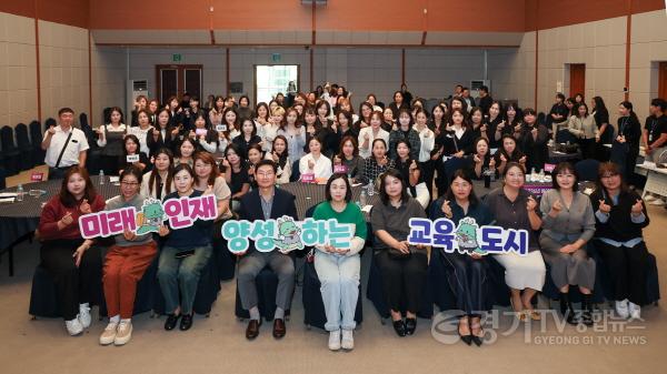 [크기변환]8-1. 이상일 용인특례시장이 29일 용인문화원에서 처인지역 초등학교 학부모와 간담회를 열었다.jpg