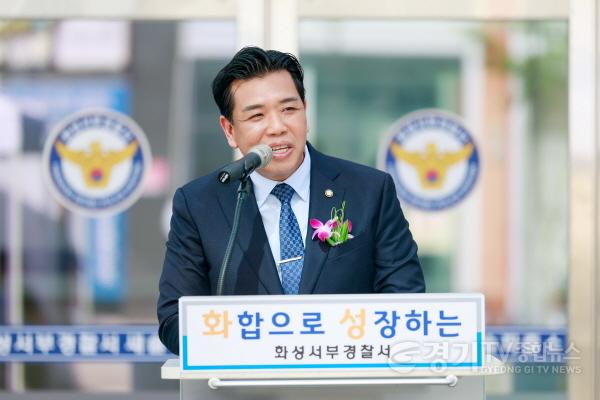 [크기변환]1.이계철의장 축사 모습.jpg