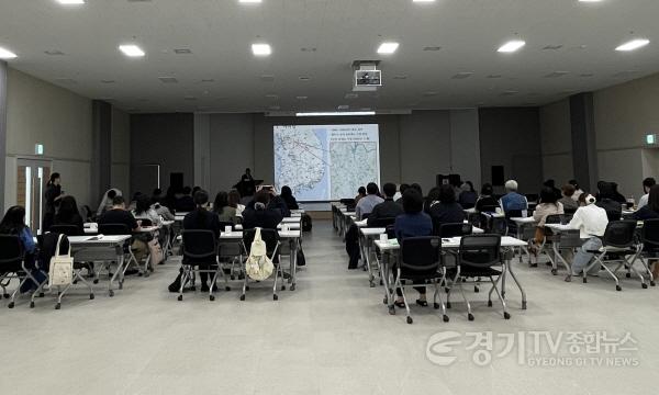 [크기변환](사진자료2) 한국도자재단-광주시, 경기도자비엔날레에서 조선 전기 관요와 지방백자 조명.jpg