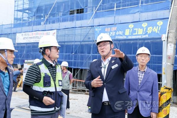 [크기변환]1 취임 100일 맞은 성수석 이천시장 특집 인터뷰 10.jpg