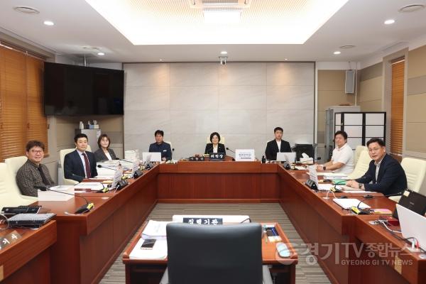 [크기변환]사진3]평택시의회 예산결산특별위원회.jpg