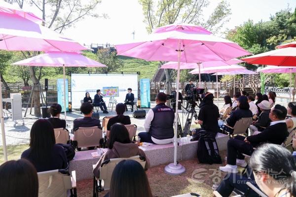 [크기변환]1 성수석 이천시장, 취임 100일 맞아 토크콘서트 개최 2 (1).jpg