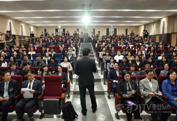 [크기변환]261009_김포_교육_여건_개선에_교육청_지자체_힘_모은다(사진3).jpg