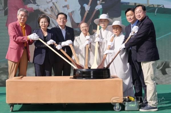 [크기변환]사진1) 이재준 수원특례시장, “수원화성문화제를 움직이는 가장 큰 힘은 바로 시민 여러분”.jpg
