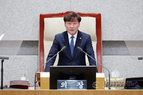 [크기변환]261012 남종섭 의장, 제394회 임시회 제2회 추경안 의결 추경 어렵게 합의…이제는 협력으로 나아가야 (1).jpg