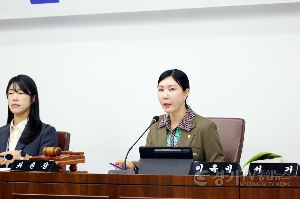 [크기변환]이옥비 예산결산특별위원장.jpg