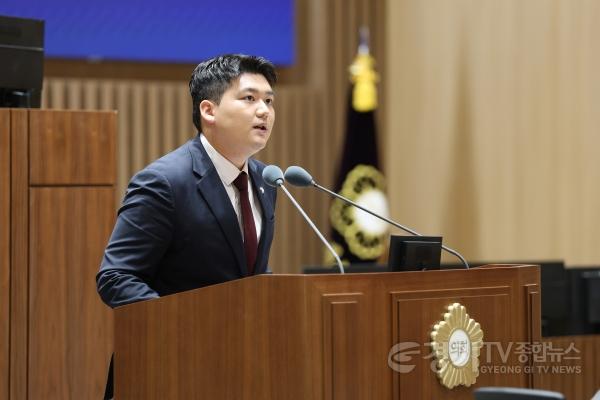 [크기변환][홍은철의원] 5분 자유발언 사진.jpg
