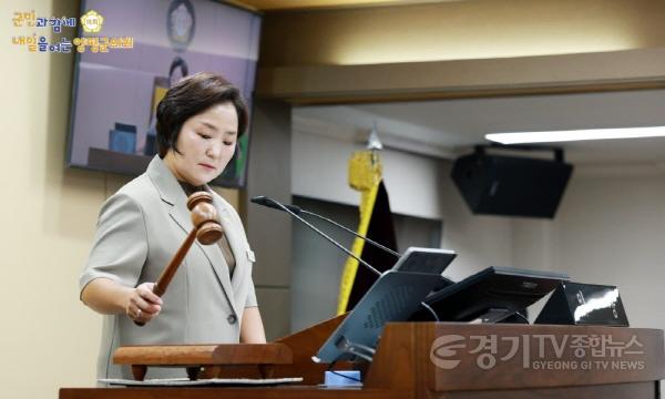 [크기변환]양평군의회 지민희 의장.jpg