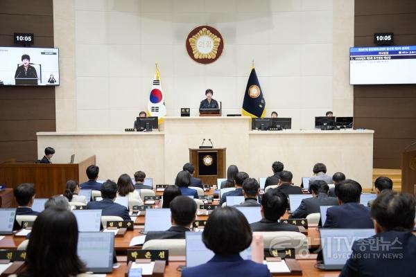 [크기변환]20261026 용인특례시의회, 제307회 임시회 폐회(1).jpg