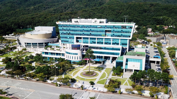 [경기티비종합뉴스] 이천시, 건설기계관리법 개정안 시행… 도난 방지 기술 발달로 실효성 낮아진 제도 폐지