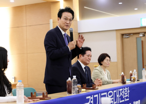 [경기티비종합뉴스] 안민석 경기도교육감 당선인, 안양서 경청투어 “교육의 답은 현장에 있다”