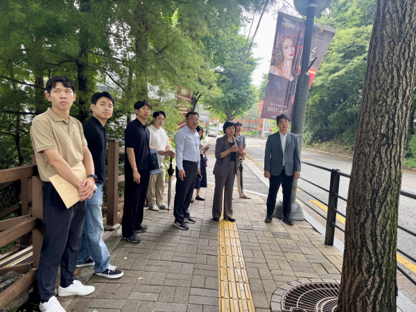[경기티비종합뉴스] 수원시의회 조인희·정옥선 의원 경기교총 앞 보행환경 개선한다