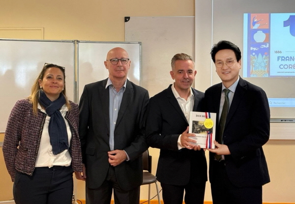 [경기티비종합뉴스] 경기도교육청 안민석 교육감, OECD 방문...‘폰프리 스쿨·RAS 경기 문예체 교육·벽깨기’ 국제사회에 알렸다