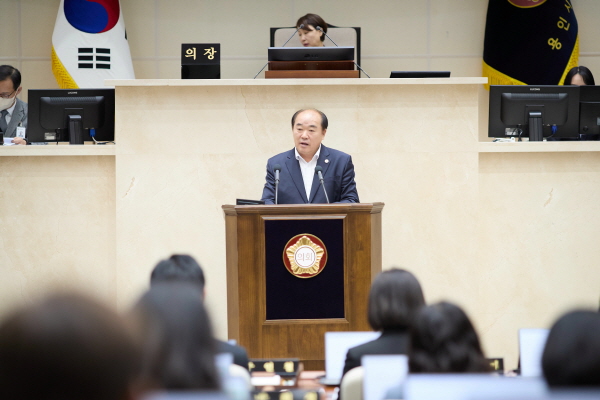 [경기티비종합뉴스] 용인특례시의회 김운봉 의원,  “생활형 교통복지 로드맵 마련해야”