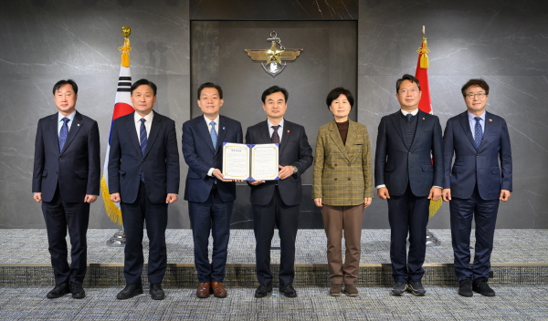 [경기티비종합뉴스] 이재준 수원특례시장, “광주 민·군공항 무안 통합 이전 합의가 수원 군공항 이전 논의 물꼬 트는 전환점 되길”