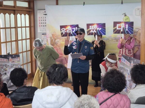 [경기티비종합뉴스] 여주시보건소 ,떴다방 피해 예방 연극 ‘이놈아! 우리가 떴다’ 경로당 실시