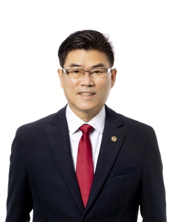 [경기티비종합뉴스] 경기도의회 보건복지위원회 윤태길 의원, “돌봄노동자가 건강해야 경기도민이 웃는다”… 처우개선 조례 대표발의