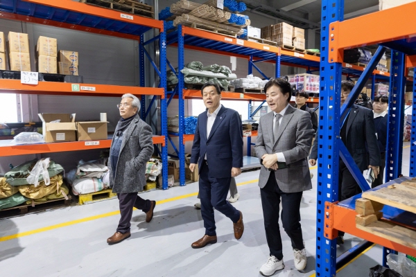 [경기티비종합뉴스] 이재준 수원특례시장, 중소기업·초등학교 통학로에서‘새빛 현장시장실’ 열고 시민 목소리 들어