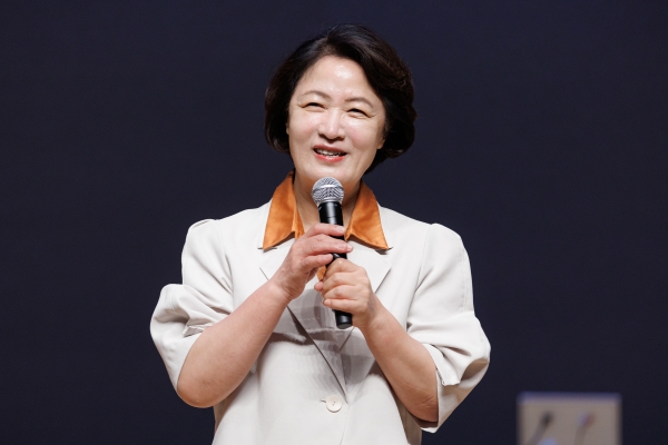 [경기티비종합뉴스] 추미애 지사, “일어나지 말아야 할 사건 예방해야 좋은 직장문화 꽃 필수 있어” 간부공무원 성희롱·성폭력 예방 특별교육의 중요성 강조