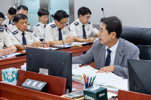 [경기티비종합뉴스] 경기도의회 기획재정위원회 유필선 의원 “재정 어렵다고 안전·민생까지 줄여선 안 돼… 예산 우선순위 다시 세워야”