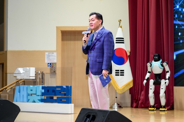 [경기티비종합뉴스] "이슈" 이재준 수원특례시장, “수원, AI·반도체·바이오 연구 브레인 역할 하는 첨단과학연구 중심도시로”