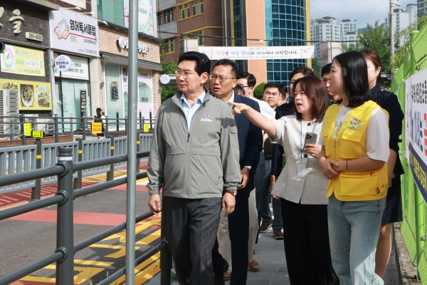 [경기티비종합뉴스] 이상일 용인특례시장, 성복동 효자초 통학로 현장 점검
