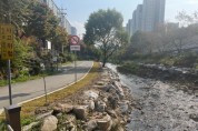 [경기티비종합뉴스] 수지구, 지난해 수해 입은 성복천 산책로 복구 완료