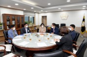 [양평군의회]  윤순옥 의장, 전진선 군수와 첫 번째 소통간담회 시간 가져   -경기티비종합뉴스-