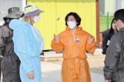 [안성시]  김보라 시장, 축산 폭염·폭우 피해 대응현장 방문   -경기티비종합뉴스-