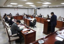 [수원특례시의회] 복지안전위원,  정영모 위원장  2023년 시정 주요업무 추진계획 청취   -경기티비종합뉴스-