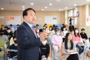 [오산시]  이권재 시장, 운산초등학교 어린이들에게 진로 탐색 특강   -경기티비종합뉴스-