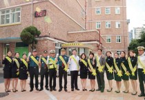 [용인특례시]  어? 이상일 시장이, 초등교 앞 교통안전 지킴이로 변했네!   -경기티비종합뉴스-