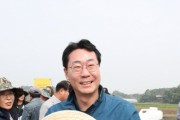 [화성시]  정명근 시장, 풍년 기원하는 수향미 모내기   -경기티비종합뉴스-
