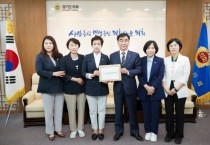 용인특례시의회, '교복 구입비 지원사업' 6년차 중간점검 토론회 관련 시민·학부모 의견 전달   -경기티비종합뉴스-