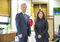 [화성시의회]  김경희 의장, 화성오산교육지원청  신임 교육장과 간담회 진행   -경기티비종합뉴스-