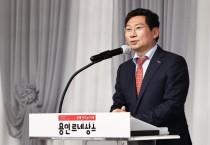 이상일 용인특례시장, 모범근로자 20명에게 표창장    -경기티비종합뉴스-