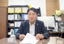 [이천시의회]   임진모 의원 “열린 의정실에서 시민과 활발한 소통을 이어갈 것”   -경기티비종합뉴스-