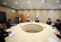 [경기티비종합뉴스] 경기도 김동연 지사, UN ESCAP 사무총장·말레이시아 장관 만나 협력 논의