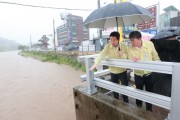 [용인특례시]  이상일 시장, 장마철 맞아 모현읍·동천동 2곳 수해 복구 현장 점검   -경기티비종합뉴스-