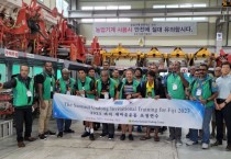 [경기티종합뉴스] 용인특례시 농기계임대사업소에 외국 마을 지도자 방문 이어져