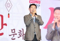 이상일 용인특례시장, 다채로운 축제 찾아 시민과 가을 만끽