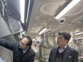 [경기티비종합뉴스] 경기도의회 교육기획위원회 김호겸 의원 ,학교급식실 환기설비 개선은 학생과 급식노동자의 안전과 건강권에 초점을 두어야 한다