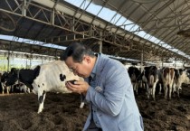 [경기티비종합뉴스] 경기도의회 농정해양위원회 이오수 의원, 축산환경 개선 선도농가 방문... “현장 사례가 정책의 출발점”