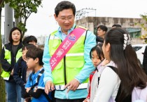 [경기티비종합뉴스] 이상일 용인특례시장, 고진초 어린이 교통지도봉사 참여