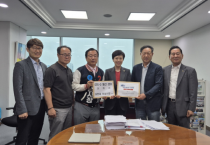[경기티비종합뉴스] 이현재 하남시장 후보, 김은혜 국회 국토교통위원에게‘GTX-D 황산 경유 건의서’전달