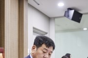 [경기티비종합뉴스] 경기도의회 건설교통위원회 고찬석 위원장, 추경안 심사 … 도민 안전·민생 예산 395억 증액