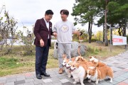 [경기티비종합뉴스] "특집" 양평군 전진선 군수, '사람과 동물이 함께 행복한 도시' 만들기 위한 동물복지 정책 강화